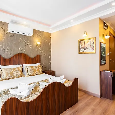 Apartahotel Panorama Suites Old City